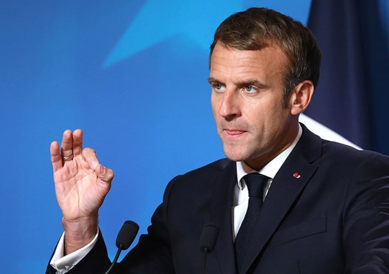 法国总统马克龙呼吁习近平继续重新平衡欧盟与中国之间的关系(美联社图片)